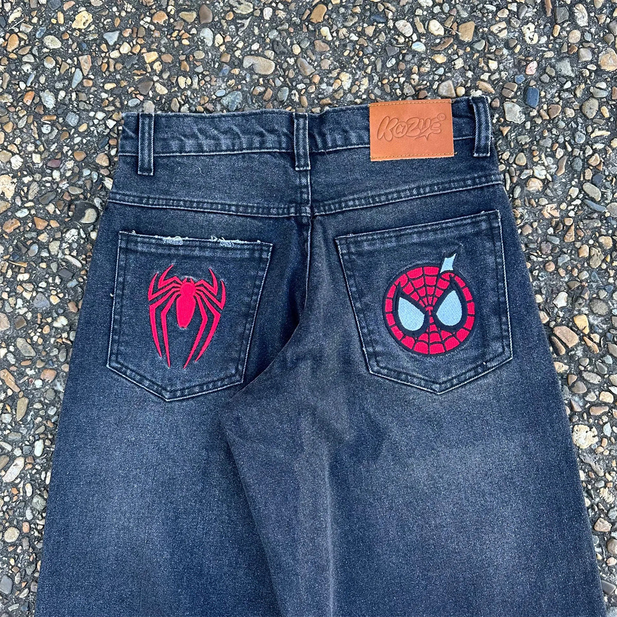 SPIDEY BAGGY JEANS